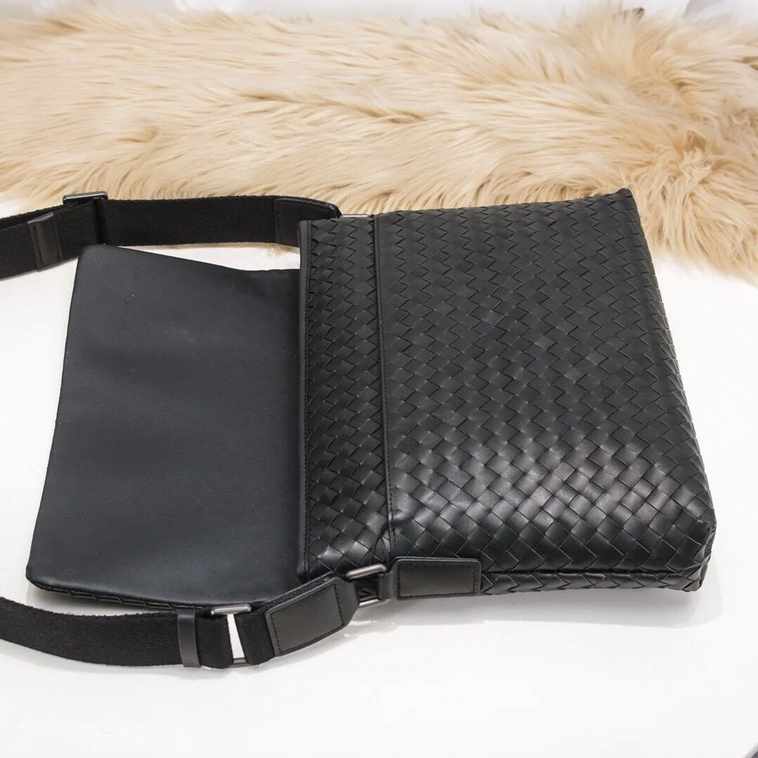 All categories 💚 Top version men’s bags 💚 BV 2024 new BV crossbody bag